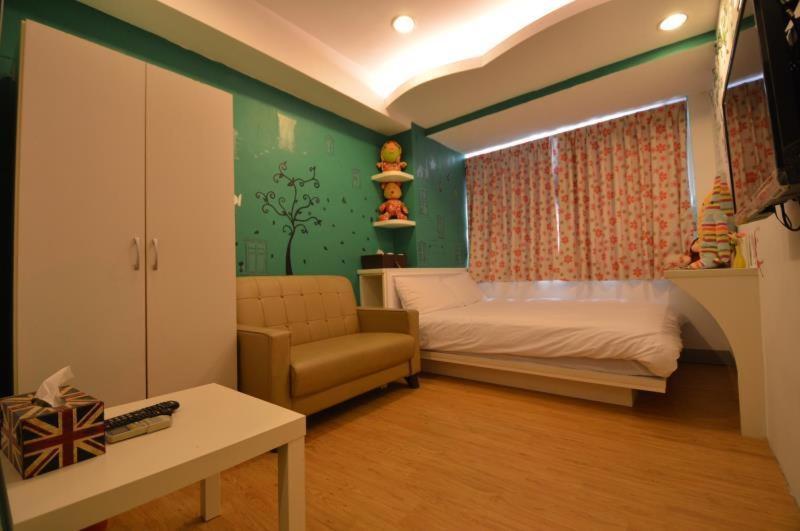Hotel 逢甲巧咪 à Taichung Extérieur photo